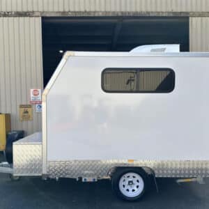Dog-Wash-Trailer